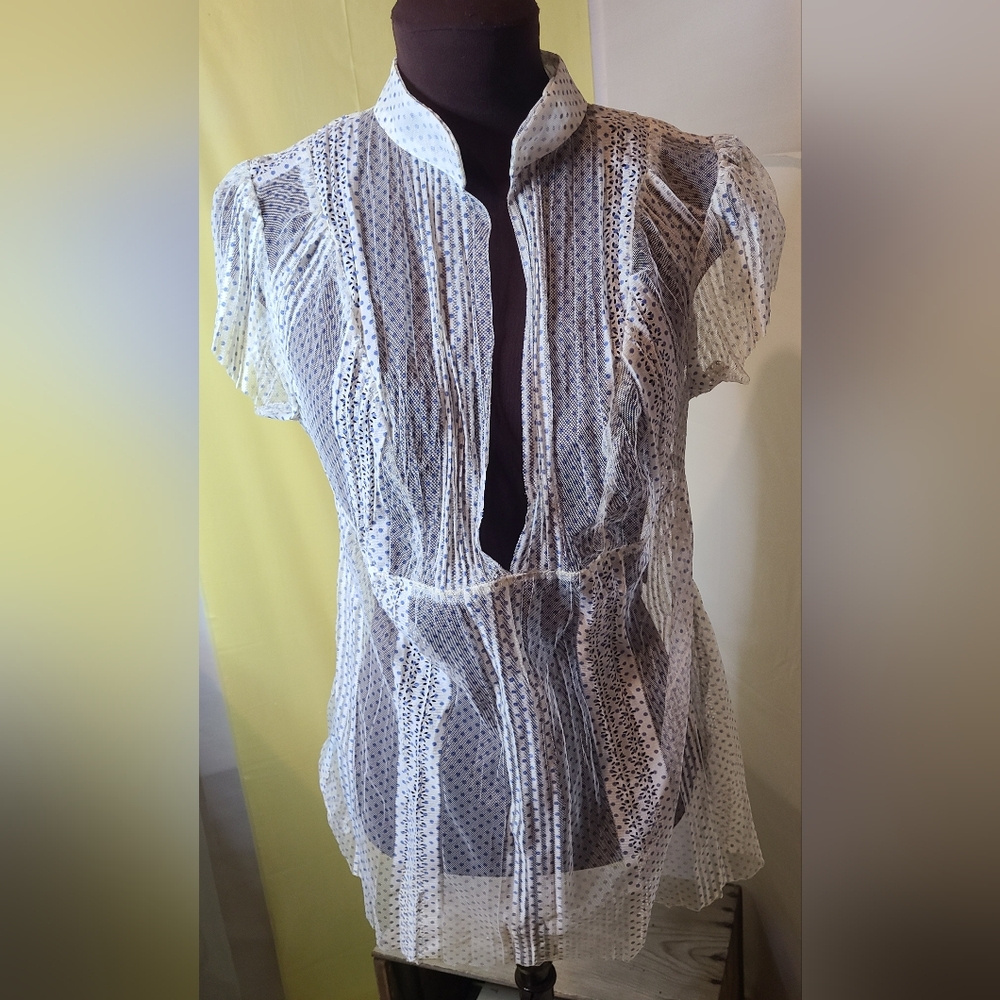 NWOT Rebecca Beason White/Baby Blue Sheer Women's Shirt Sz 3 Layering Top